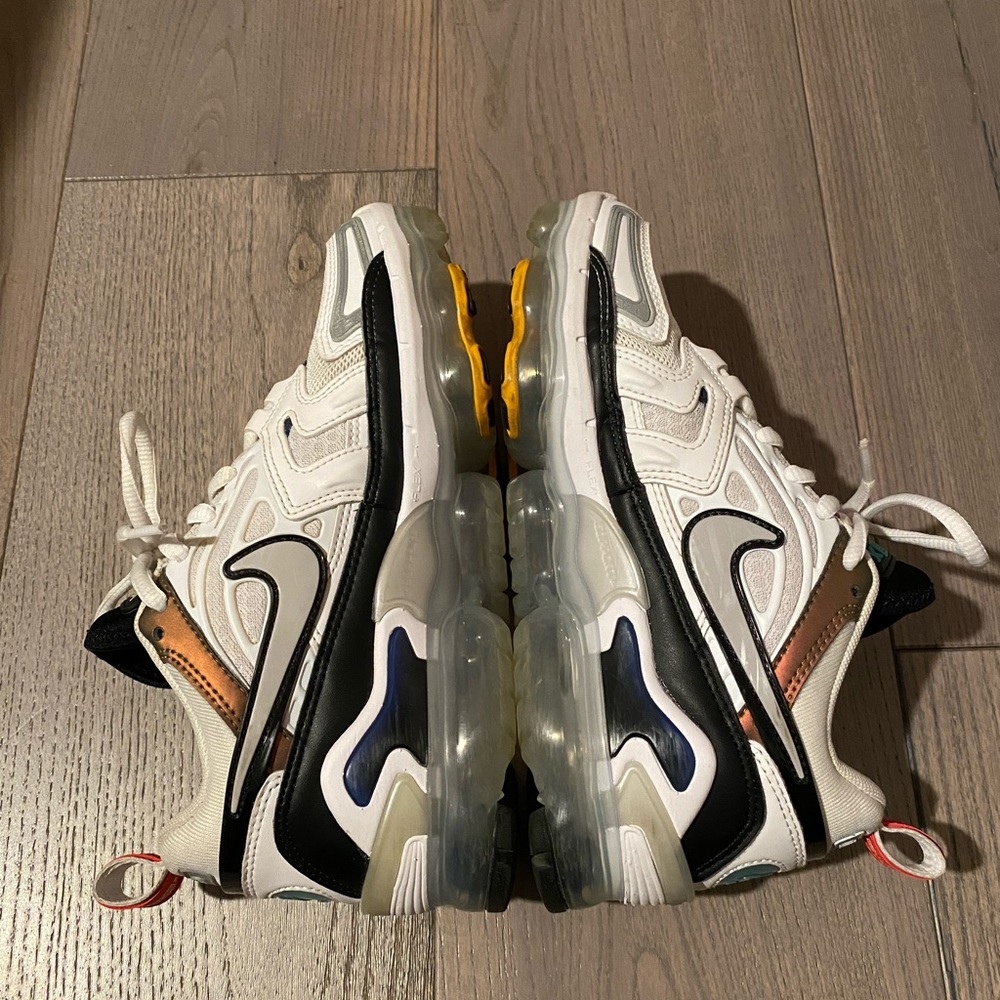 Nike AirMax Evo 6.5W